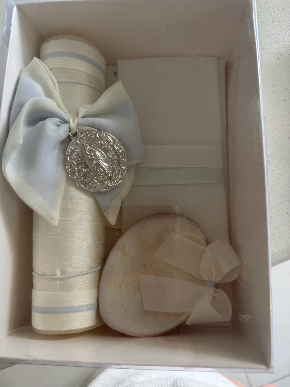 White and Light Blue Baptism Keepsake Gift Set with Silver Medal BRAND NEW